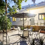 Jeannette's Seaside Getaway - Urban Gem Holiday home