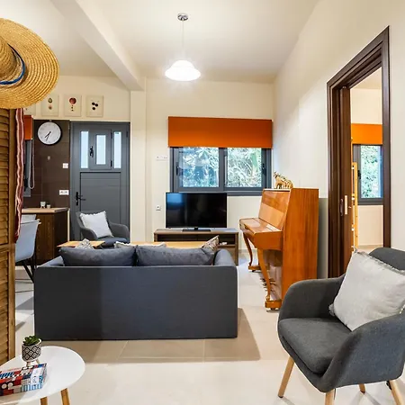 Jeannette's Seaside Getaway - Urban Gem Ferienhaus *