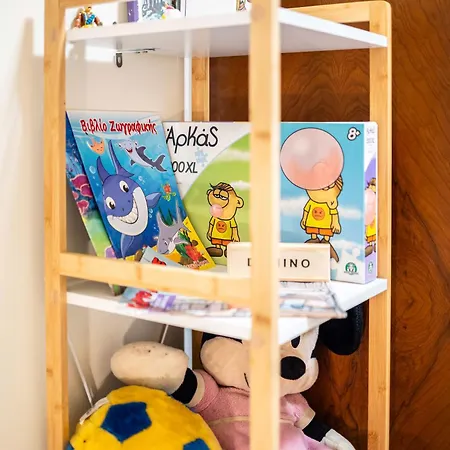 Jeannette's Seaside Getaway - Urban Gem