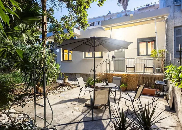 Jeannette's Seaside Getaway - Urban Gem 펜션