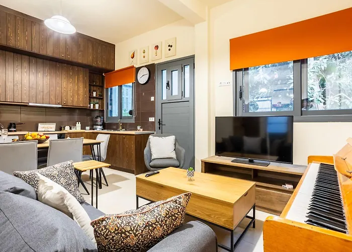 בית נופש Jeannette's Seaside Getaway - Urban Gem